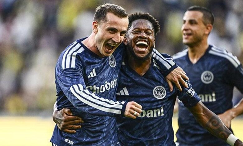 Yıldız oyuncu Sturm Graz maçının akabinde Fenerbahçe'den ayrılıyor! Eşyalarını topladı 1 yildiz oyuncu sturm graz macinin akabinde fenerbahceden ayriliyor esyalarini topladi aNLGf3KS