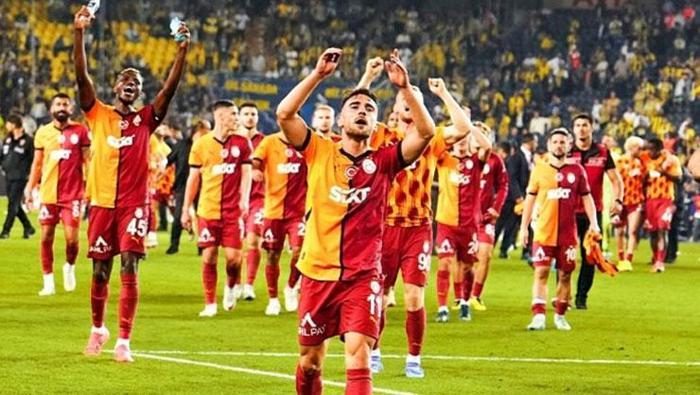 Yunus Akgün'den Fenerbahçe itirafı! 'Kadıköy'ü çok seviyorum' 11 yunus akgunden fenerbahce itirafi kadikoyu cok seviyorum 9 NPT6zQhK