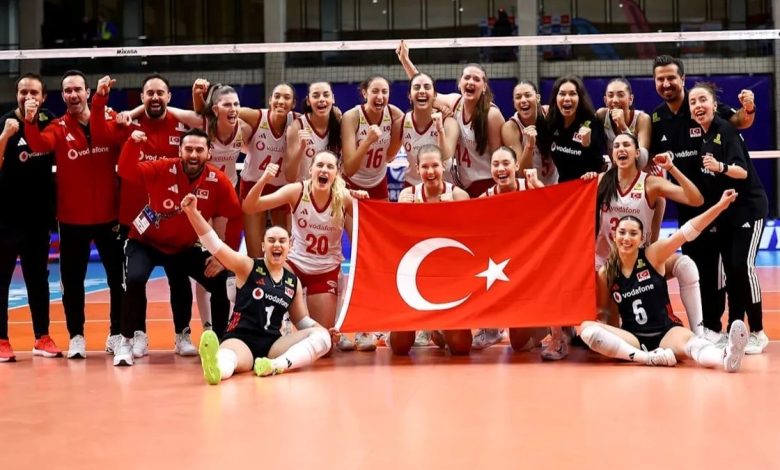 17 Yaş Altı Kız Milli Voleybol Takımı Dünya Şampiyonası'nda finale yükseldi! 1 17 yas alti kiz milli voleybol takimi dunya sampiyonasinda finale yukseldi NeNi2XpJ