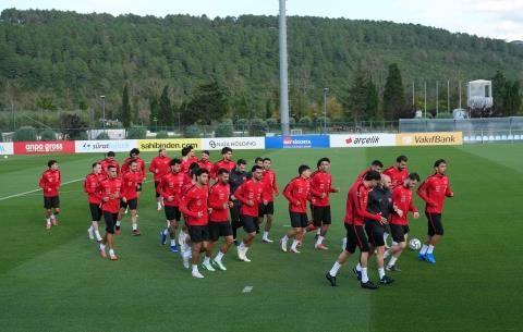 A Ulusal Ekip'te Belçika Hazırlıkları Sürüyor 16 a ulusal ekipte belcika hazirliklari suruyor 14 qVOkSWHT