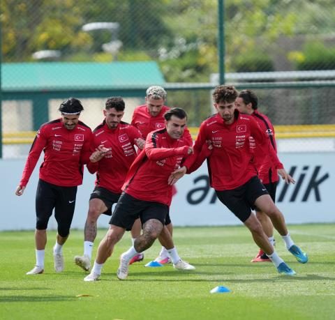 A Ulusal Grup, Belçika Seyahati Öncesi Riva'da Çalıştı 19 a ulusal grup belcika seyahati oncesi rivada calisti 17 CT3e6NMw