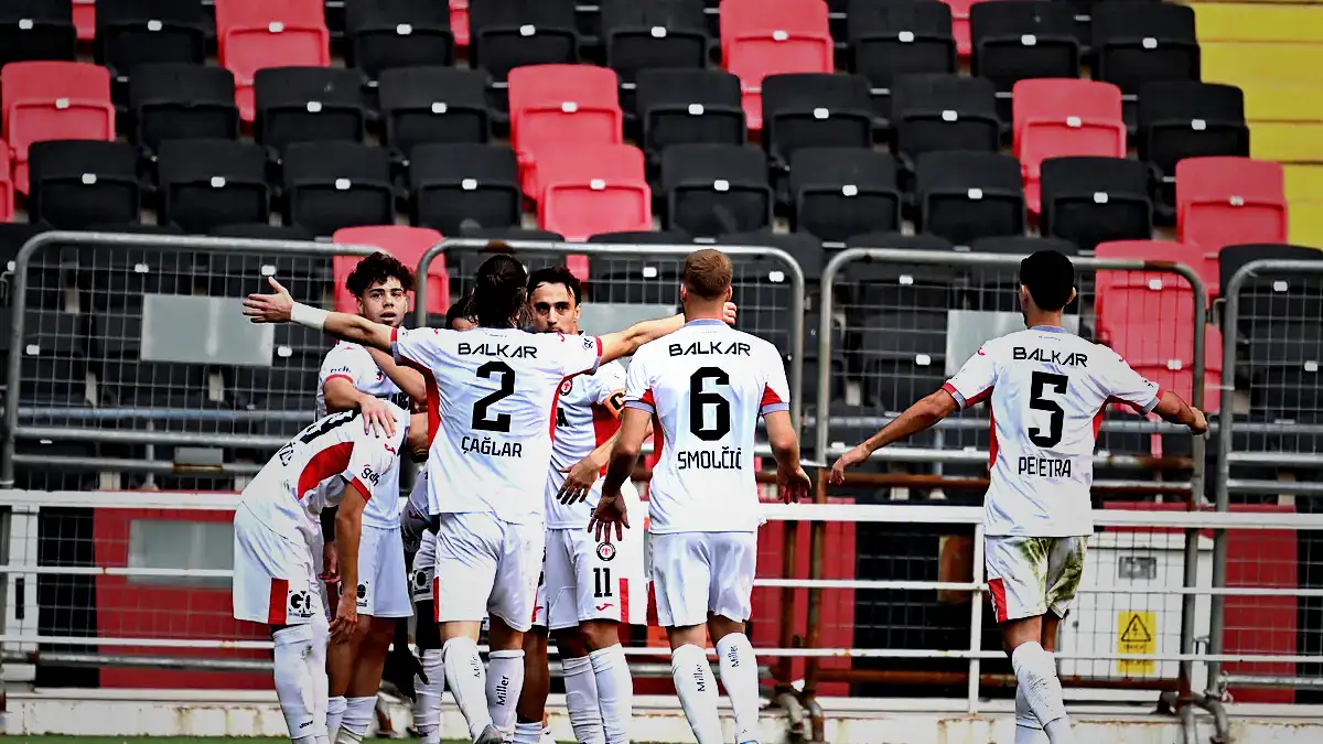 arca corum fk deplasmanda gaziantep fkyi maglup etti gpYiWATt