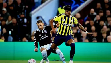 Archie Brown yerde kaldı Fenerbahçe penaltı bekledi! İşte o konum 18 archie brown yerde kaldi fenerbahce penalti bekledi iste o konum BRLFncjL