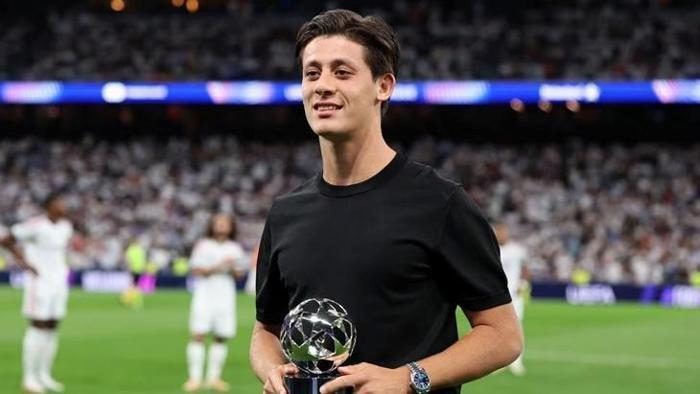 Arda Güler imzayı atıyor! İspanyol basını son dakika gelişmesini duyurdu. 3 arda guler imzayi atiyor ispanyol basini son dakika gelismesini duyurdu 1 I9K3ABnX