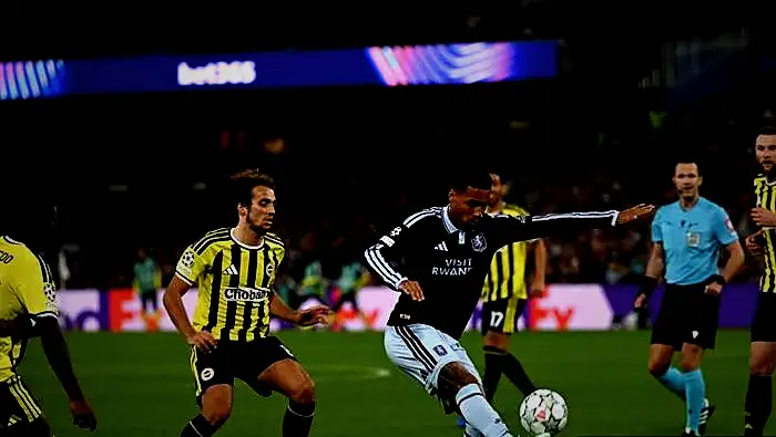 Aston Villa - Fenerbahçe maçının akabinde çok sert tenkitler: 'İnadınız bitiriyor!' | 'Hesabını vermeli' 9 aston villa fenerbahce macinin akabinde cok sert tenkitler inadiniz bitiriyor hesabini vermeli nHe1jCDs