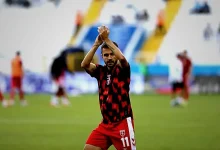 ayaga kalkacagiz SxNJMYX3