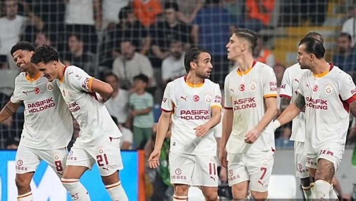 Başakşehir - Galatasaray maçının akabinde dikkat çeken yorum: 'Osimhen'siz çok zor!' | 'Kafası alanda değil' 7 basaksehir galatasaray macinin akabinde dikkat ceken yorum osimhensiz cok zor kafasi alanda wqJ43UAJ
