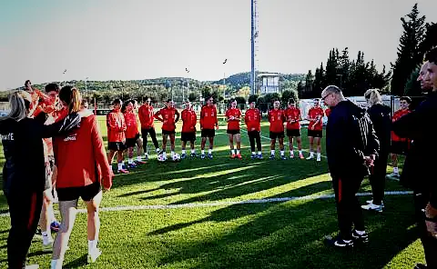 Bayan A Ulusal Grubumuz, Slovenya Maçının Hazırlıklarına Devam Etti 4 bayan a ulusal grubumuz slovenya macinin hazirliklarina devam etti 2 lv9YtG56