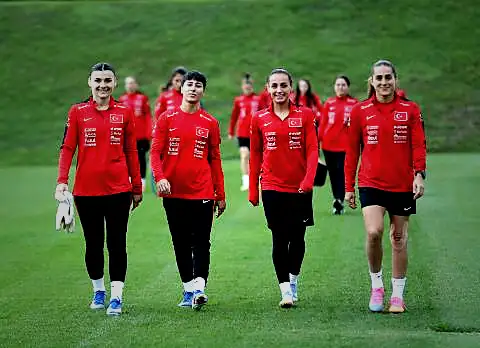 Bayan A Ulusal Kadromuz, Slovenya'da Çift İdman Yaptı 11 bayan a ulusal kadromuz slovenyada cift idman yapti 9 kmdmBj9b