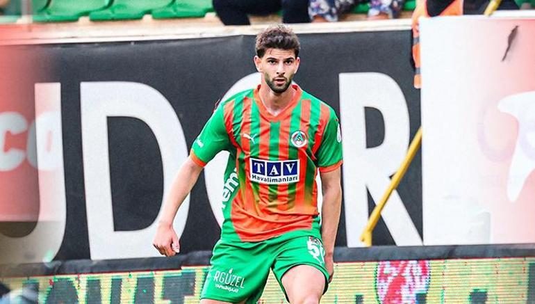 Beşiktaş açıkladı! Yeni transfer Ümit Akdağ İstanbul'a geldi 2 besiktas acikladi yeni transfer umit akdag istanbula geldi 0 ca9w9h45