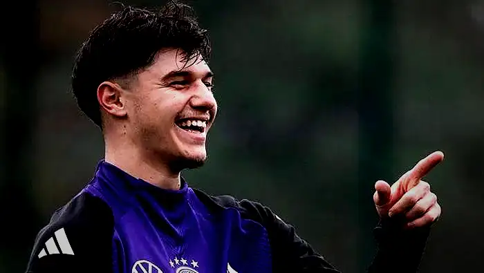 Beşiktaş genç 10 numaraya kafayı taktı! Almanlar duyurdu, yeni teklif yolda 4 besiktas genc 10 numaraya kafayi takti almanlar duyurdu yeni teklif yolda 2 e6SJ8PPc