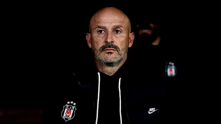 besiktas teknik yoneticisi vincenzo italiano sinirlendirmeye basladi 1 TkkeSHOE