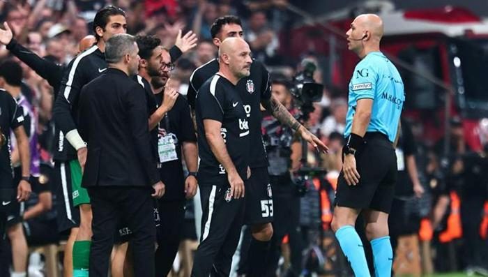 Beşiktaş'ın Fenerbahçe derbisi 11'i belirlendi! Yıldız futbolcu yok 2 besiktasin fenerbahce derbisi 11i belirlendi yildiz futbolcu yok 0 wWU2ZRGE