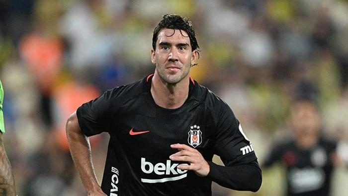 Beşiktaş'ın yıldızı Dusan Vlahovic'ten Orkun Kökçü'ye övgü: 'Messi üzere asist yaptı' 7 besiktasin yildizi dusan vlahovicten orkun kokcuye ovgu messi uzere asist yapti 5 eJE6vy4y