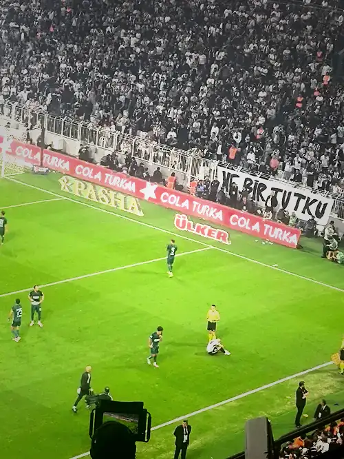 besiktasta sakatlik soku vaclav cerny maca devam edemedi 0 YFOjcyew
