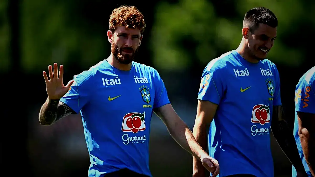 Beşiktaş'ta tekrar Leo Pereira sesleri! Transfere yeşil ışık 8 besiktasta tekrar leo pereira sesleri transfere yesil isik 2Ain1Q3G