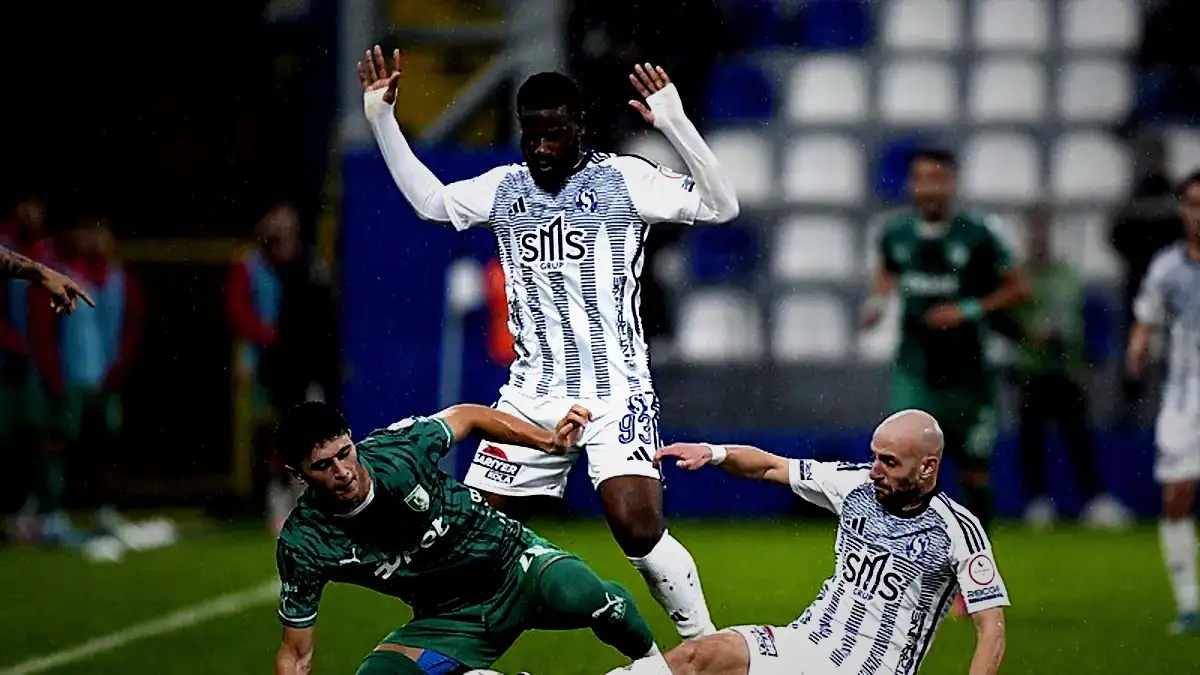 Bodrum’da Aboubakar gösteri 10 bodrumda aboubakar gosteri KTPlikXs