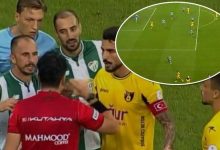 Bursaspor - İstanbulspor maçında skandal karar! Hakem taçtan ofsayt verdi 8 bursaspor istanbulspor macinda skandal karar hakem tactan ofsayt verdi AIfTMO7Y