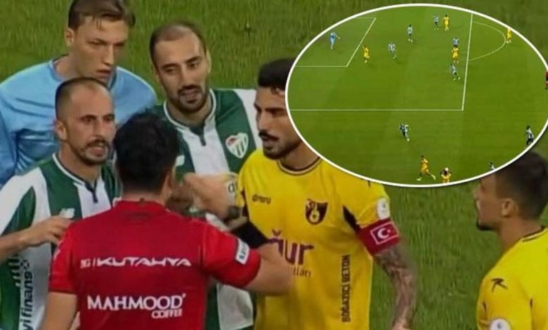 Bursaspor - İstanbulspor maçında skandal karar! Hakem taçtan ofsayt verdi 1 bursaspor istanbulspor macinda skandal karar hakem tactan ofsayt verdi AIfTMO7Y