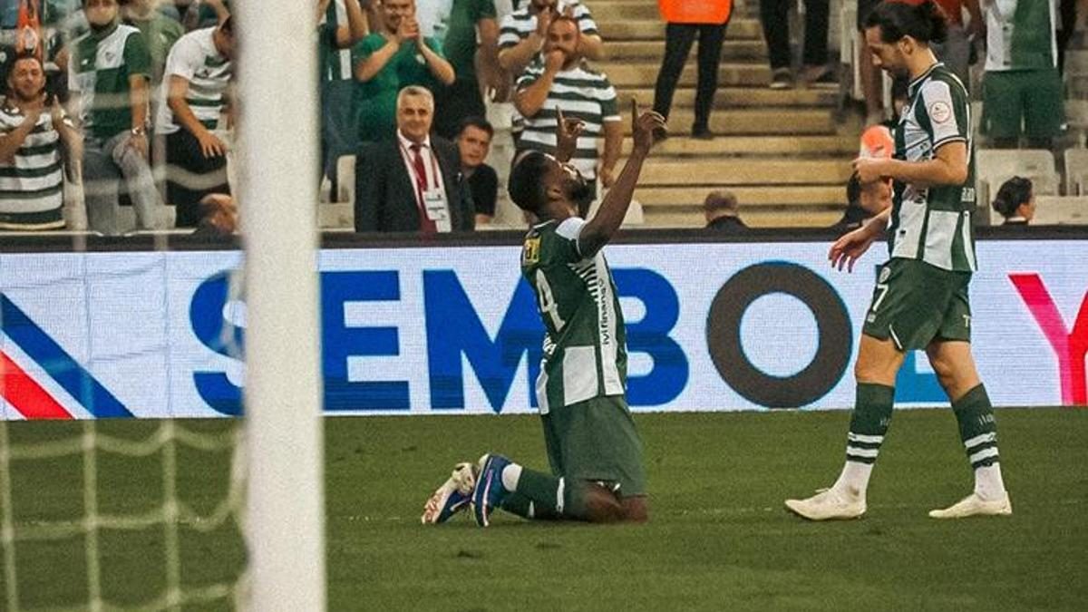 Bursaspor'un Nijeryalı forveti Iheanacho 5 maçta 6 gole ulaştı 13 bursasporun nijeryali forveti iheanacho 5 macta 6 gole ulasti