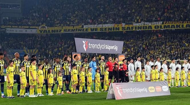 CANLI | Fenerbahçe - Beşiktaş derbisi ne vakit, saat kaçta hangi kanalda? (Süper Lig 4. hafta karşılaşması) 15 canli fenerbahce besiktas derbisi ne vakit saat kacta hangi kanalda super lig