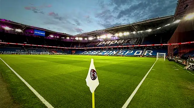 CANLI | Trabzonspor - Beşiktaş maçı ne vakit, saat kaçta hangi kanalda? (İlk 11'ler) 2 canli trabzonspor besiktas maci ne vakit saat kacta hangi kanalda ilk 11ler kdvwZuib