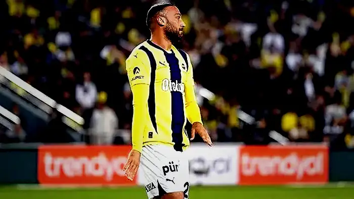 Cenk Tosun'dan yıllar sonra gelen itiraf! 'Fenerbahçe'ye gitmem hataydı' 2 cenk tosundan yillar sonra gelen itiraf fenerbahceye gitmem hataydi 0 ksuL9hZs
