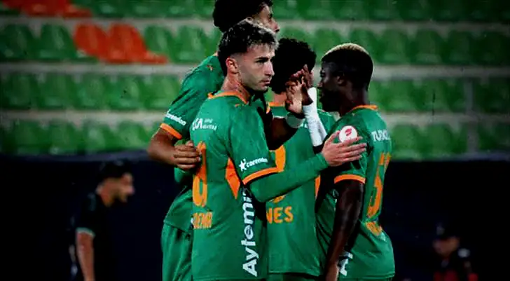 Corendon Alanyaspor 4 golle üst turda! 1 corendon alanyaspor 4 golle ust turda Qeb9PbqB