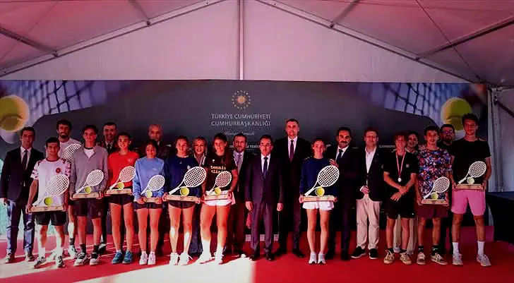 Cumhurbaşkanlığı Tenis Kupası Ankara'da tamamlandı 1 cumhurbaskanligi tenis kupasi ankarada tamamlandi FpAXnTtM