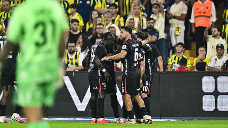 Derbi golcüsü! Rıdvan Yılmaz, Galatasaray'dan sonra Fenerbahçe'ye de attı 2 derbi golcusu ridvan yilmaz galatasaraydan sonra fenerbahceye de atti 0 P7wjuw7j