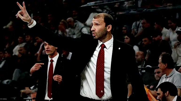 Derbi Kartalı! Beşiktaş meskeninde Galatasaray'ı devirdi... (ÖZET) Beşiktaş - Galatasaray MCT Technic maç sonucu 83-80 3 derbi kartali besiktas meskeninde galatasarayi devirdi ozet besiktas galatasaray mct technic mac sonucu rBF9wuRp