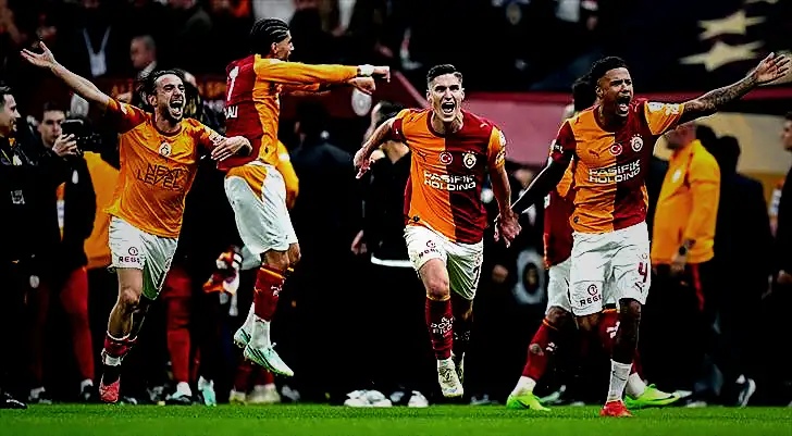 Derbiyi kazanan Galatasaray, Süper Lig tarihine geçti! 1 derbiyi kazanan galatasaray super lig tarihine gecti nSdQKmEK