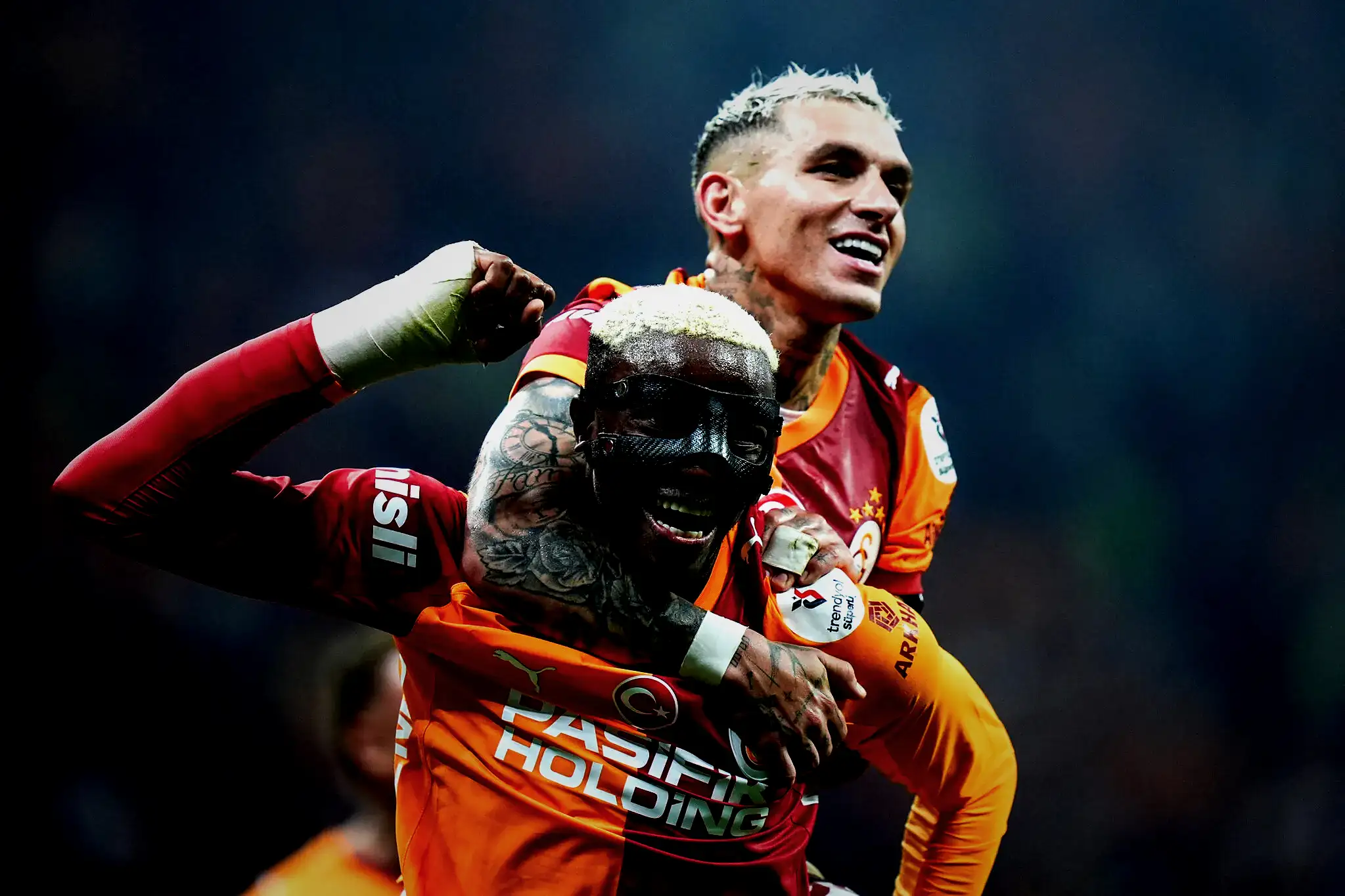 dev kulubun secim vaadi galatasarayli yildiz iste gozden cikarilan bonservis 8