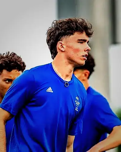 Dünya futbolunun en düzgün 60 genç yeteneği belirli oldu! Fenerbahçe ve Galatasaray'dan hangi isimler var? 13 dunya futbolunun en duzgun 60 genc yetenegi belirli oldu fenerbahce ve galatasaraydan hangi isimler 53WJlHm3