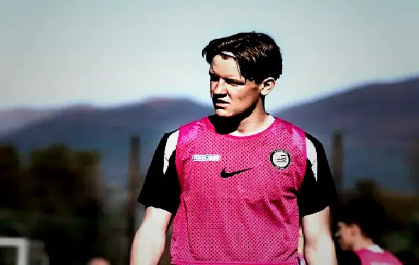 Dünya futbolunun en düzgün 60 genç yeteneği belirli oldu! Fenerbahçe ve Galatasaray'dan hangi isimler var? 6 dunya futbolunun en duzgun 60 genc yetenegi belirli oldu fenerbahce ve galatasaraydan hangi isimler uGpuylZH