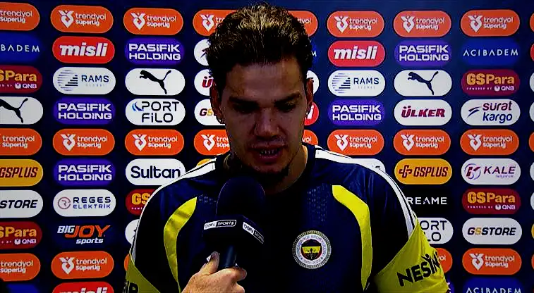 ederson daha ligin ilk yarisi bile bitmedi JjIWylCV