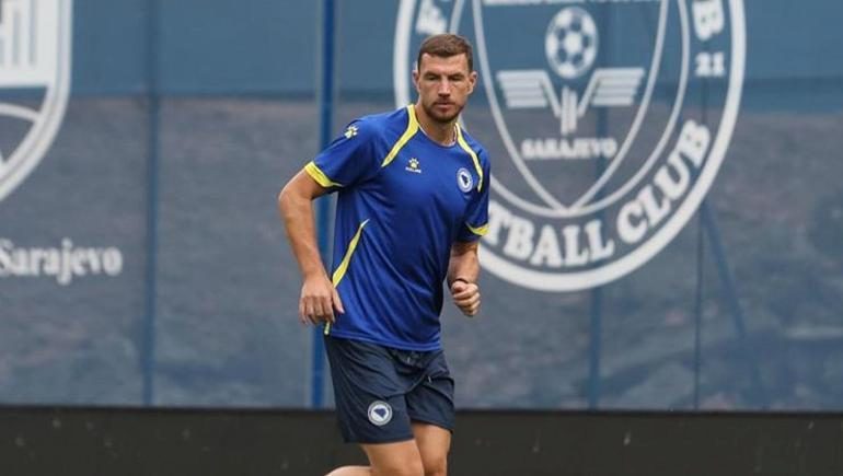 edin dzeko resmen veda etti duygusal bildiri turkiyeye karsi oynadigim mac 0 y9qXbgNr