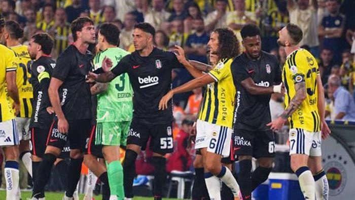 fenerbahce besiktas derbisi avrupa basininda mansetleri susledi vlahovici gordun mu juventus 6 i7f8ndB9