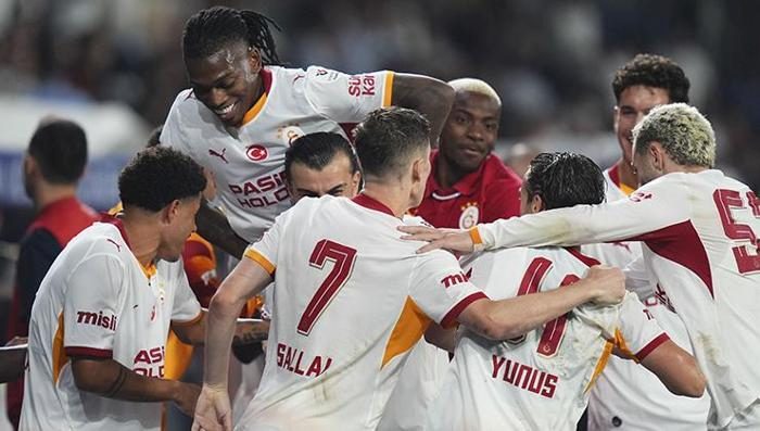 Fenerbahçe-Beşiktaş derbisi sonrası Sergen Yalçın'dan tenkit: Talisca'yı sebep sattınız! 7 fenerbahce besiktas derbisi sonrasi sergen yalcindan tenkit taliscayi sebep sattiniz 5