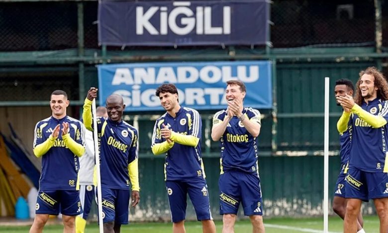Fenerbahçe, Çaykur Rizespor maçı hazırlıklarına devam etti! 1 fenerbahce caykur rizespor maci hazirliklarina devam etti T9eW1x6S
