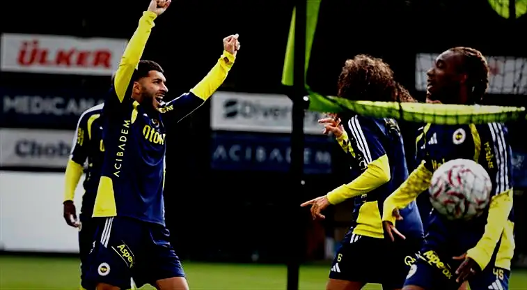 Fenerbahçe, Galatasaray derbisinin hazırlıklarını sürdürdü 1 fenerbahce galatasaray derbisinin hazirliklarini surdurdu tg1GWHeg