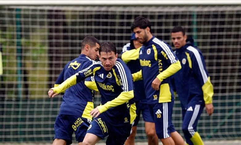 Fenerbahçe günü çift idmanla tamamladı 1 fenerbahce gunu cift idmanla tamamladi sPcRQJKQ