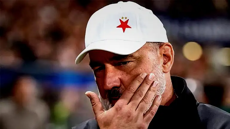 Fenerbahçe maçı öncesi Slavia Prag'da büyük kriz! Yıldız futbolcu İstanbul'a getirilmeyecek 2 fenerbahce maci oncesi slavia pragda buyuk kriz yildiz futbolcu istanbula getirilmeyecek 0 mPwwO625