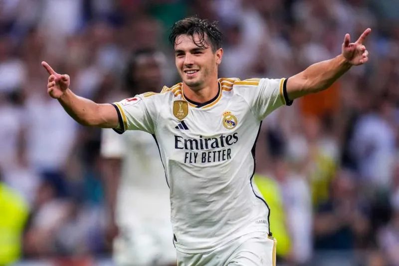 Fenerbahçe, Real Madrid'in yıldızını gözüne kestirdi! 3 fenerbahce real madridin yildizini gozune kestirdi 1 zKvllmzd