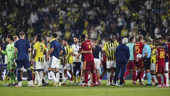Fenerbahçe - Roma maçı İtalyan medyasında! 'Ambiyans işi zorlaştırdı' | 'Svilar'a teşekkür edilmeli' 6 fenerbahce roma maci italyan medyasinda ambiyans isi zorlastirdi svilara tesekkur edilmeli 4 wJtjGZ4y