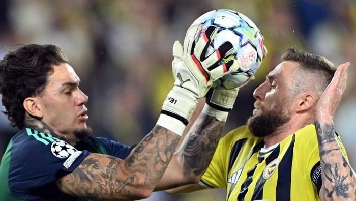 Fenerbahçe - Roma maçının akabinde dikkat çeken yorum: 'Gözünde büyütmüş' | 'Galibiyeti kaçırdı' 19 fenerbahce roma macinin akabinde dikkat ceken yorum gozunde buyutmus galibiyeti kacirdi 17 u4tP41kz