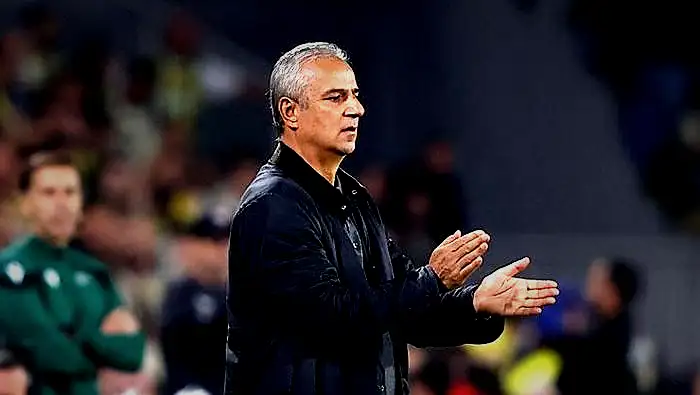 Fenerbahçe - Slavia Prag maçı sonrası İsmail Kartal'a seslendi: 'Kredisi sıfıra indi' | 'Guendouzi müsaade verseydi...' 3 fenerbahce slavia prag maci sonrasi ismail kartala seslendi kredisi sifira indi guendouzi LCG7w5X2