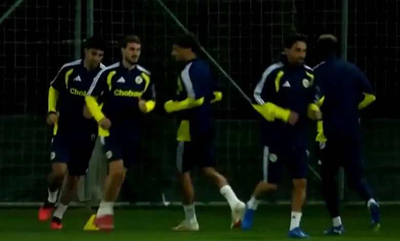 Fenerbahçe, Slavia Prag maçına hazır! 1 fenerbahce slavia prag macina hazir 1F43n5mQ