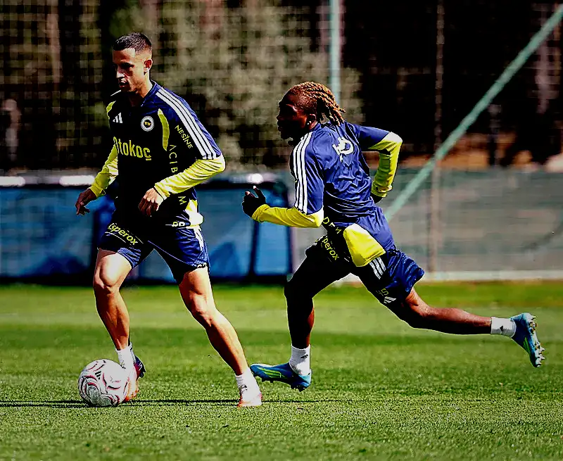 Fenerbahçe ulusal ara dönüşü zafer arıyor! İşte İsmail Kartal'ın Çaykur Rizespor maçı mümkün 11'i! 5 fenerbahce ulusal ara donusu zafer ariyor iste ismail kartalin caykur rizespor maci mumkun 11i 28OaLyzT