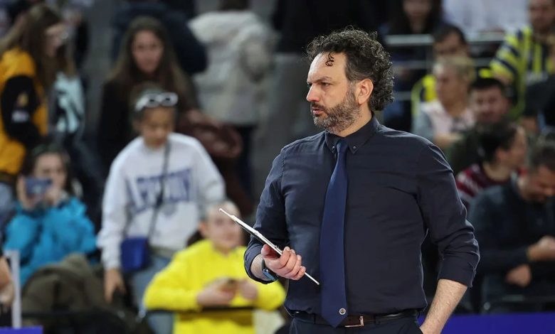 Fenerbahçe'de 2. Stefano Lavarini dönemi! 3 fenerbahcede 2 stefano lavarini donemi i2jewVBj